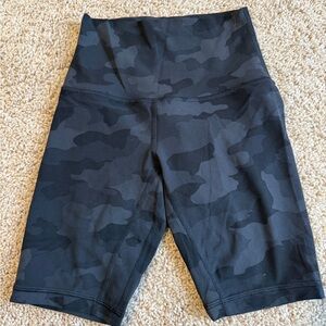 Lululemon Athletica Black Camo Bike Shorts